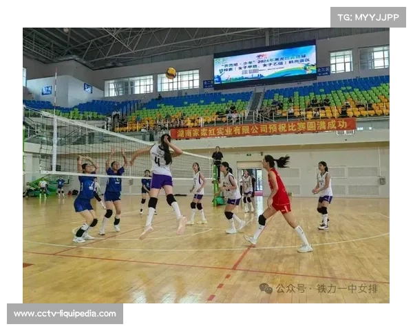 铁力一中女排高中组6场3-0不败,初中组大比分夺冠